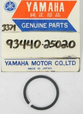 1 NOS Yamaha TT500 TX650 TX750 TZ750 XS1 XS2 XS1100 XS650 TY250 OEM 93440-25020 - Image 1 of 3