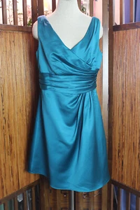 Davids Bridal teal blue satin bridesmaids evening dress 12 ??? - Picture 1 of 4