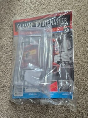 HACHETTE 1/12 COSTRUZIONE IL ROUTEMASTER CLASSICO BRITAINS MOLTE ICONICO BUS - Immagine 1 di 3