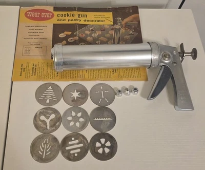 VINTAGE Wear-Ever Cookie Gun & Pastry Decorator MADE IN USA, 1950s - Image 1 of 4