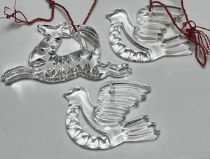 "Adornos de Navidad de colección Gorham (3 piezas) de cristal de plomo completo de renos y palomas 2""-3""" - Imagen 1 de 6