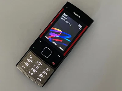 Genuine Nokia X3-00  Red Black (Unlocked) - Image 1 of 4