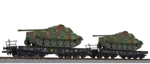 Liliput 230144 2 Heavy Flat Cars with Camo Painted Tanks WWII German - HO - Picture 1 of 1