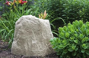 Landscape Fake Rock Boulder Stone Sprinkler Irrigation Cover Valve Box Garden L - Picture 1 of 11