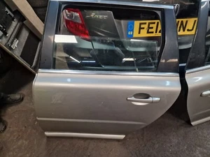 Volvo V70 MK3 ESTATE N/S Rear Passenger Left Side Door Gold SE LUX - Picture 1 of 15