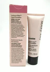 NIB Mary Kay TimeWise " BEIGE 5 " Luminous-Wear Liquid Foundation Discontinued - Picture 1 of 2