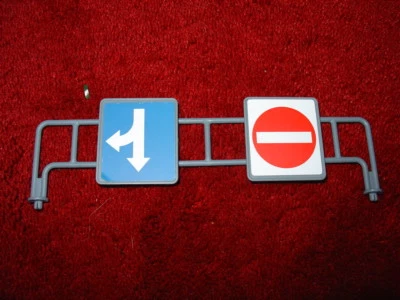 SIKU WORLD CITY STARTER SET GARAGE & ROAD PLAYSET SPARE PART GANTRY SIGN - Image 1 of 3