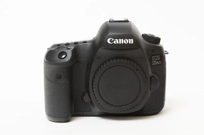 Shutter 17,000 Canon EOS 5Ds R Body EOS 5DSR  Digital SLR  w/battery - Image 1 of 4