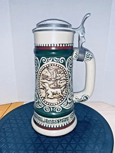 Avon 1978 Sporting Stein, Made in Brazil #357237 - Bild 1 von 7