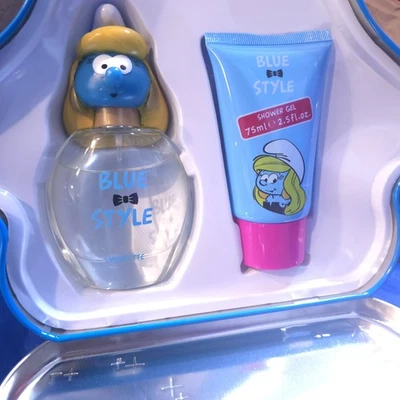  Smurfette BLUE STYLE Perfume/Fragrance & Shower Gel in Tin Box Holiday Gift Set - Image 1 of 4