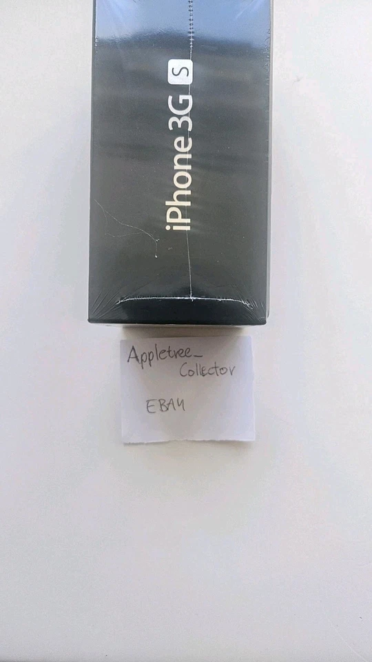 Apple iPhone 3GS ✅️MINT✅️RE-SEALED✅️UNLOCKED✅️16GB✅️ - Image 1 of 4