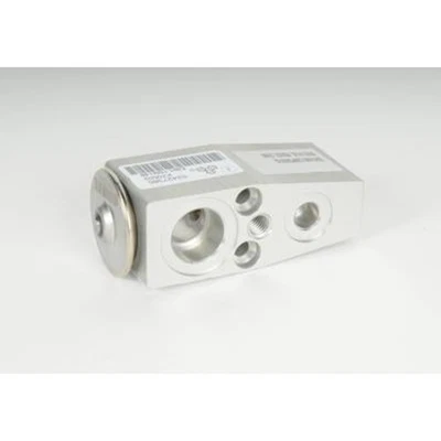 Válvula de expansão 15-51250 AC Delco A/C para Chevy Buick Regal Verano LaCrosse - Imagem 1 de 2