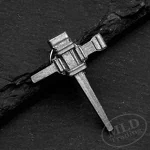 Alfiler de solapa de uñas cruzada de plata aleación de zinc estilo crucifixión 1,5" con embrague de mariposa - Imagen 1 de 11