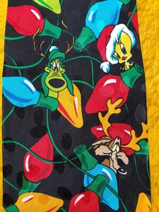 LOONEY TUNES ~ BUGS BUNNY TWEETY TAZ ~ CHRISTMAS TIE ~ LIGHT BULBS ~ 57" - Picture 1 of 3