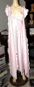 VINTAGE GEORGETTE TRABOLSI PINK NIGHTGOWN & ROBE SZ SMALL - Picture 1 of 17