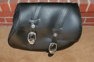 Genuine HARLEY-DAVIDSON RIGHT Leather saddlebag 91540-00 9011-00 90194-00 Nice - Picture 1 of 11