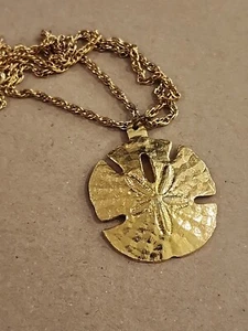 Metzke Gold Tone Sand Dollar Necklace Pendant 24" Chain Vintage Large - Picture 1 of 7