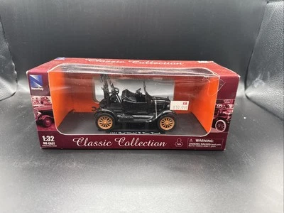 1923 Classic Collection Ford Model T Tow Truck , New Ray Diecast Car 1:32  T.77 - Image 1 of 4