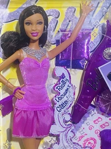 2010 “Nikki” African American Barbie Glitter Glam Vac Doll Set #V0628 - Picture 1 of 3