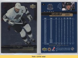 1999-00 Upper Deck Gold Reserve Wayne Gretzky #10 HOF