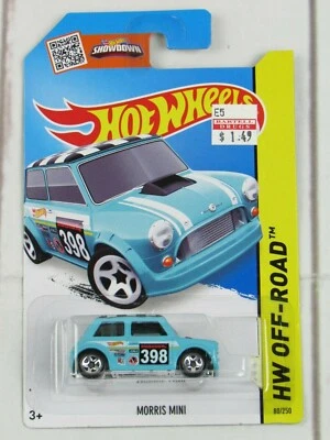 ¡Escaneo y carrera Hot Wheels Showdown! HW TODOTERRENO AZUL CLARO MORRIS MINI 80/250 Foto 1 de 4