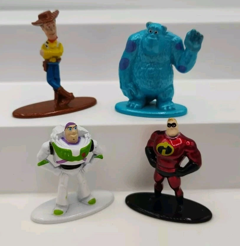 4 Lot Disney/Pixar METALFIGS Figures: Woody, Sulley, Buzz and Mr. Incredibles 2 - Image 1 of 4
