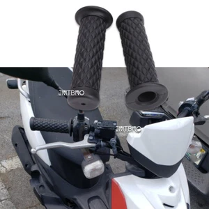 Motorcycle Hand Grips 7/8" / 1" Rubber Gel Handle Bar Black For Yamaha Zuma FX - Picture 1 of 11