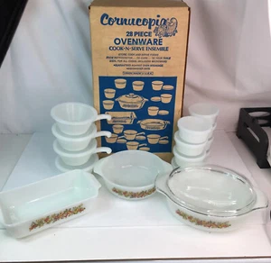 Brand New Vintage Cornucopia 28 Piece Ovenware Baking Cooking Bowls & Lids - Picture 1 of 12