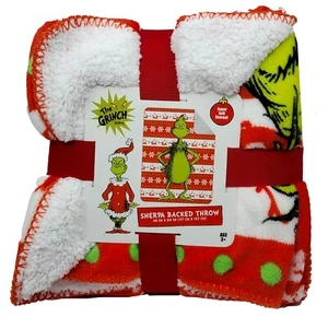 Dr. Seuss The Grinch Throw Blanket Sherpa Backed 46x60 inch Snowflake Design Red - Picture 1 of 6