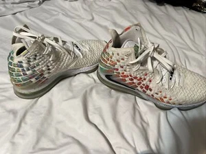 NIKE ZOOM LEBRON 17 Men's AIR COMMAND FORCE White Multi-Color BQ3177-100 Size 10 - Picture 1 of 6