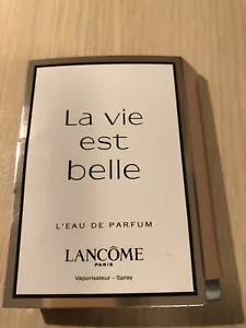 Lancome Perfume - Picture 1 of 2