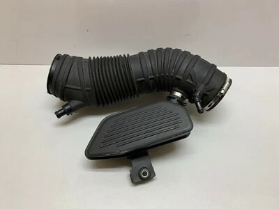 2016-2018 HYUNDAI GENESIS G80 TUBO DE MANGUEIRA RESSONADOR DE ENTRADA DE AR USADO FABRICANTE DE EQUIPAMENTO ORIGINAL B2 - Imagem 1 de 4