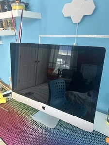 imac retina 5k 27-inch 2020 - Picture 1 of 5