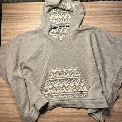 ROXY GIRLS GREY TRIBAL AZTEC POCKET HOODIE PONCHO SIZE M 12/14 - Image 1 of 4