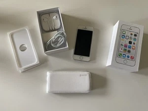 iPhone 5s silber 32GB Model A1457 / kein Simlock / OVP - Zdjęcie 1 z 2