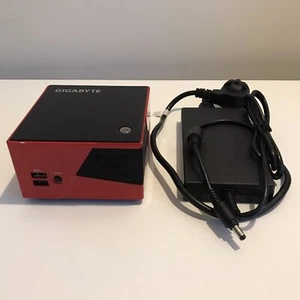 Gigabyte BRIX Pro /Ultra Compact PC Kit - Photo 1/6