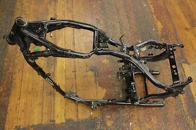 04 铃木 VL 800 INTRUDER VOLUSIA 主框架机箱 原始设备制造商 VL800 — 第 1/4 张图片