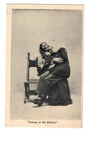 Asleep at the Switch Humor Mann im Schoß der Frau Schlafen 1908 - Bild 1 von 5