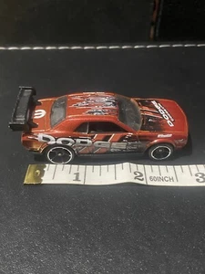 HOT WHEELS DODGE CHALLENGER DRIFT 5-139-1-5 CAR - Picture 1 of 3