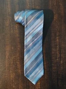 Corbata Kenneth Cole Reaction para hombre, azul seda/plateada - Imagen 1 de 4