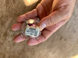 NEW GENUINE OEM, Osram P-VIP 280/0.9 E20.6 / P-VIP 280/1.0 E20.6 Projector Bulb - Picture 1 of 6