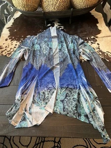 The Pyramid Collection blaue Bohemian-Strickjacke vorne offen 1X - Bild 1 von 7
