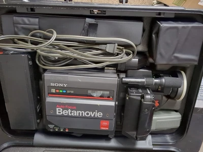 SONY BETAMOVIE BMC-220 BETAMAX VIDEO CAMERA AUTOFOCUS CAMCORDER Read - Image 1 of 4