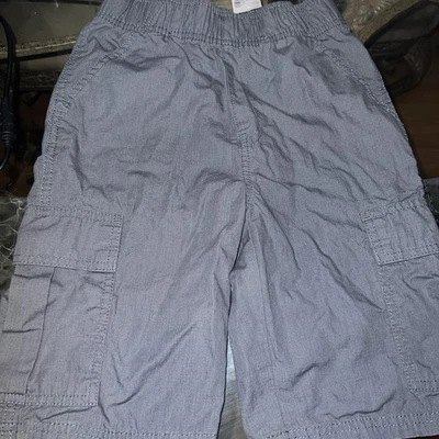 CHILDRENS PLACE BOYS GREY CARGO SHORTS ELASTIC WAIST ADJUSTABLE SIZE 10 - Image 1 of 3
