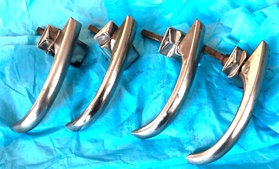 Antiguo coche Ford 1947-1948 de 4 manijas de puerta exterior exterior 76bps107 Foto 1 de 4