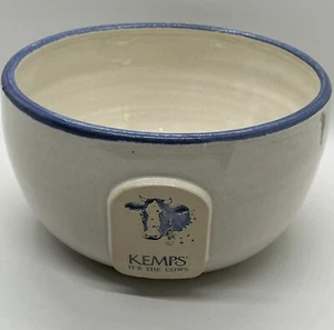 Vintage KEMPS “ITS THE COWS” Bowl 1998 Blue & White Collectors 6 1/4" 35oz EUC - Picture 1 of 6