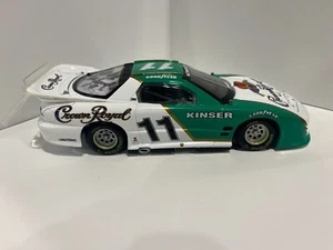 *Autographed* 2005 Steve Kinser #11 Crown Royal IROC Xtreme 1:24 Scale Diecast - Picture 1 of 8