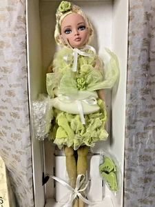 Ellowyne Wilde Doll 'Sweetly Sullen' 16" Tonner NRFB - Picture 1 of 13