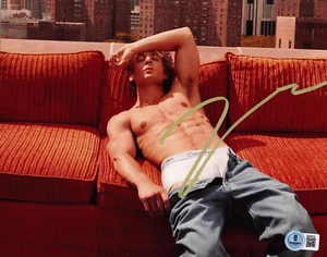 Jeremy Allen foto bianca firmata sexy spudorata l'orso 8x10 con Beckett BS38314 - Foto 1 di 1