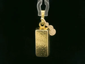 Novelty Italian 18ct Yellow Gold 'Gold Bar' Pendant - UNOAERRE - Picture 1 of 13
